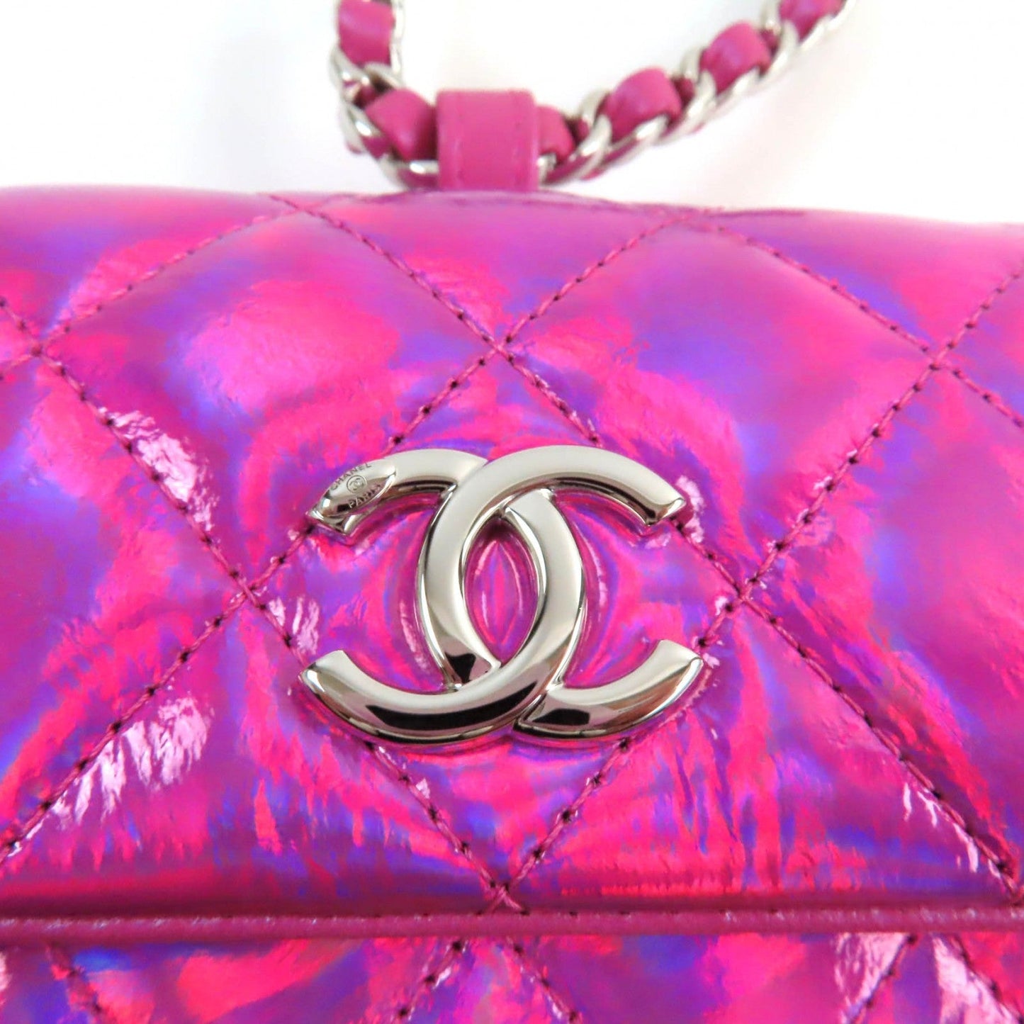 Chanel Pouch H43 Hhuu7 Main: Patent Leather Neon Pink Years Gift 2023 Women Used Authentic