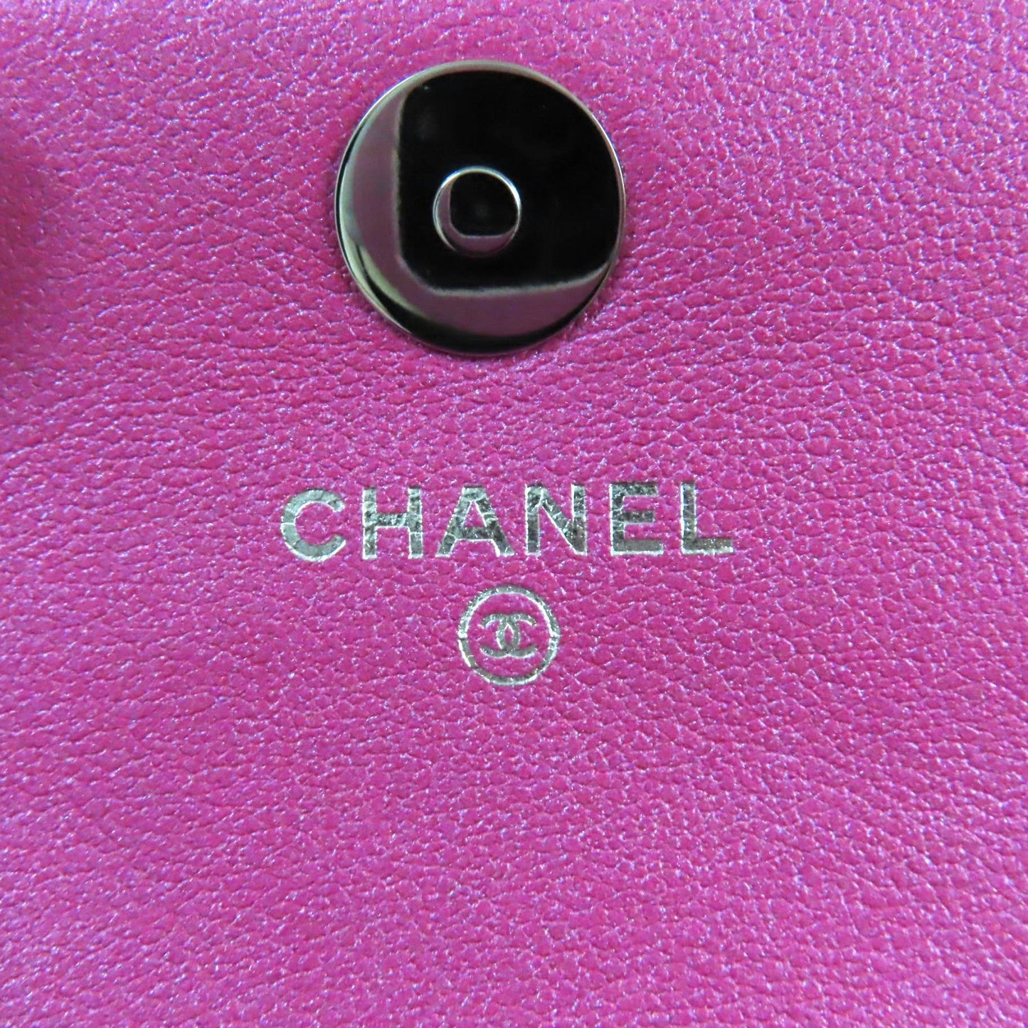 Chanel Pouch H43 Hhuu7 Main: Patent Leather Neon Pink Years Gift 2023 Women Used Authentic