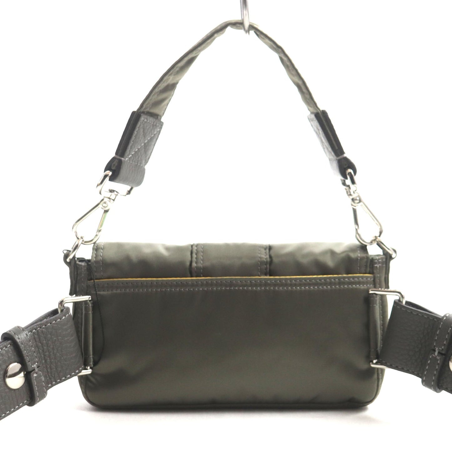 Fendi Sling Bag 7 As138 Main: Nylon, Part: Leather Gray Type Bucket Mini Phone Case Mens Used Authentic