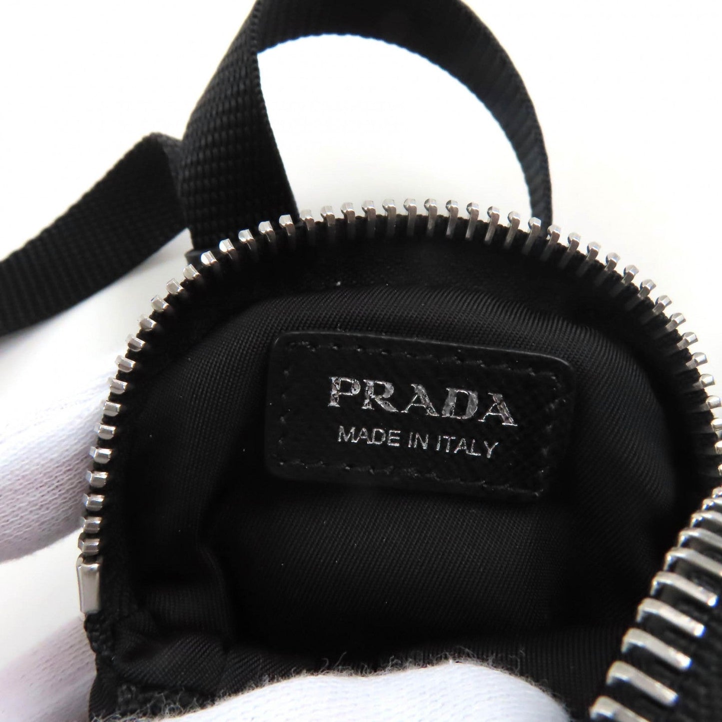 Prada Pouch 1 Zt016 Main: Nylon, Part: Rubber Black Women Used Authentic