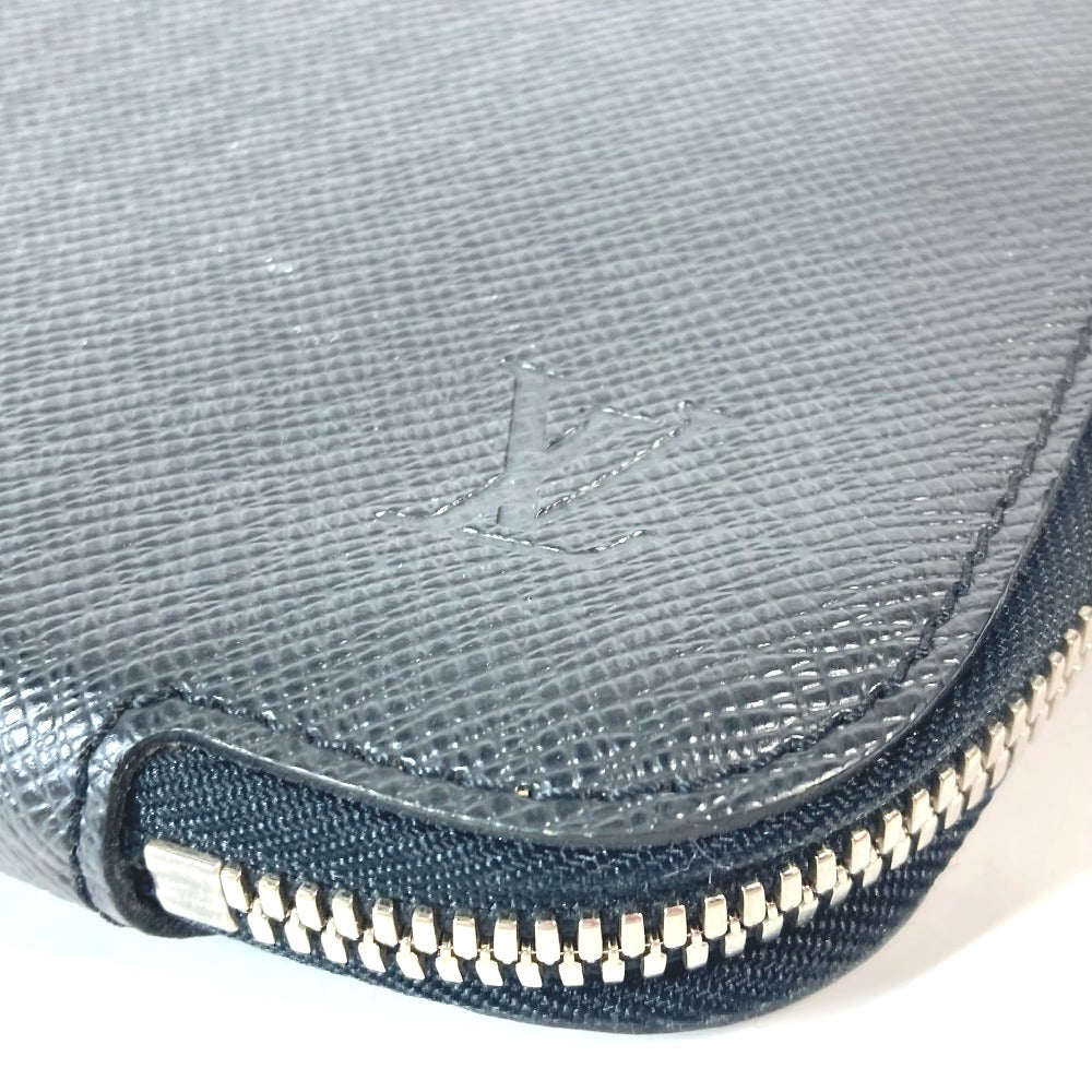 Louis Vuitton Clutch Bag M32612 Taiga Leather Black Taiga Vladimir Unisex(unisex) Used Authentic