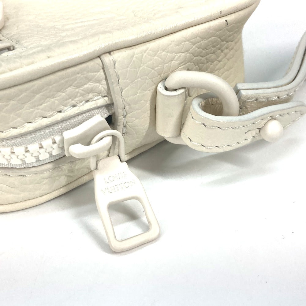 Louis Vuitton Clutch Bag M53551 Monogram Ann Platt Leather White Monogram Ann Platt Pochette Volga Women Used Authentic