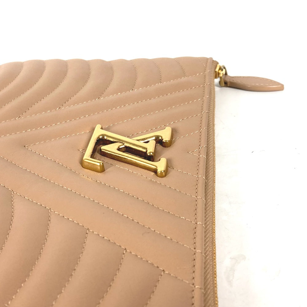 Louis Vuitton Clutch Bag M68478 Leather Beige New Wave Pochette Zip Women Used Authentic