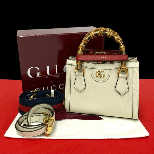 Gucci Shoulder Bag Leather White Gg Logo Metal Bamboo Diana Mini Women Used Authentic