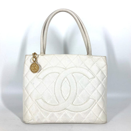 Chanel Tote Bag A01804 Caviar Skin White Quilting Matelasse Cc Coco Mark Replica Tote Women Used Authentic