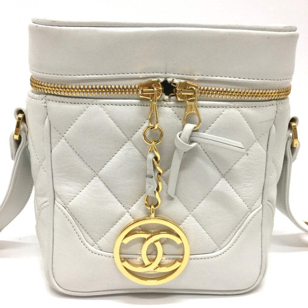 Chanel Shoulder Bag Lambskin White Cc Coco Mark Matrasse