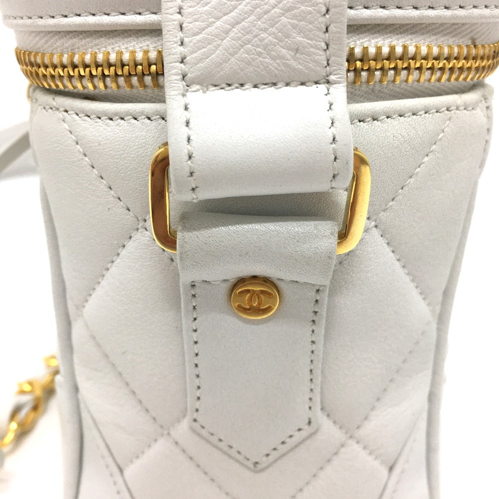 Chanel Shoulder Bag Lambskin White Cc Coco Mark Matrasse