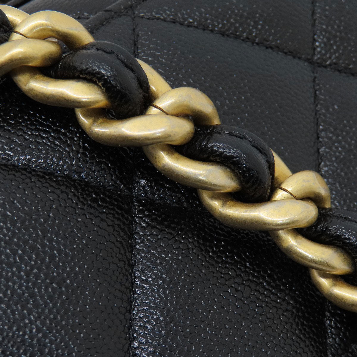 Chanel Shoulder Bag Caviar Skin Black Chain Shoulder Matelasse Coco Mark Gold Metal