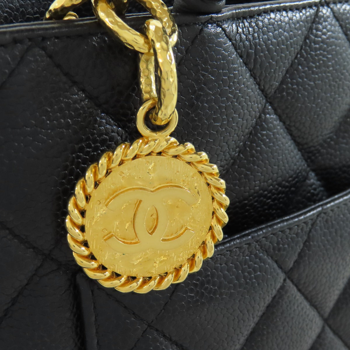 Chanel Tote Bag Grained Calfskin Skin Black Replica Tote Gold Metal