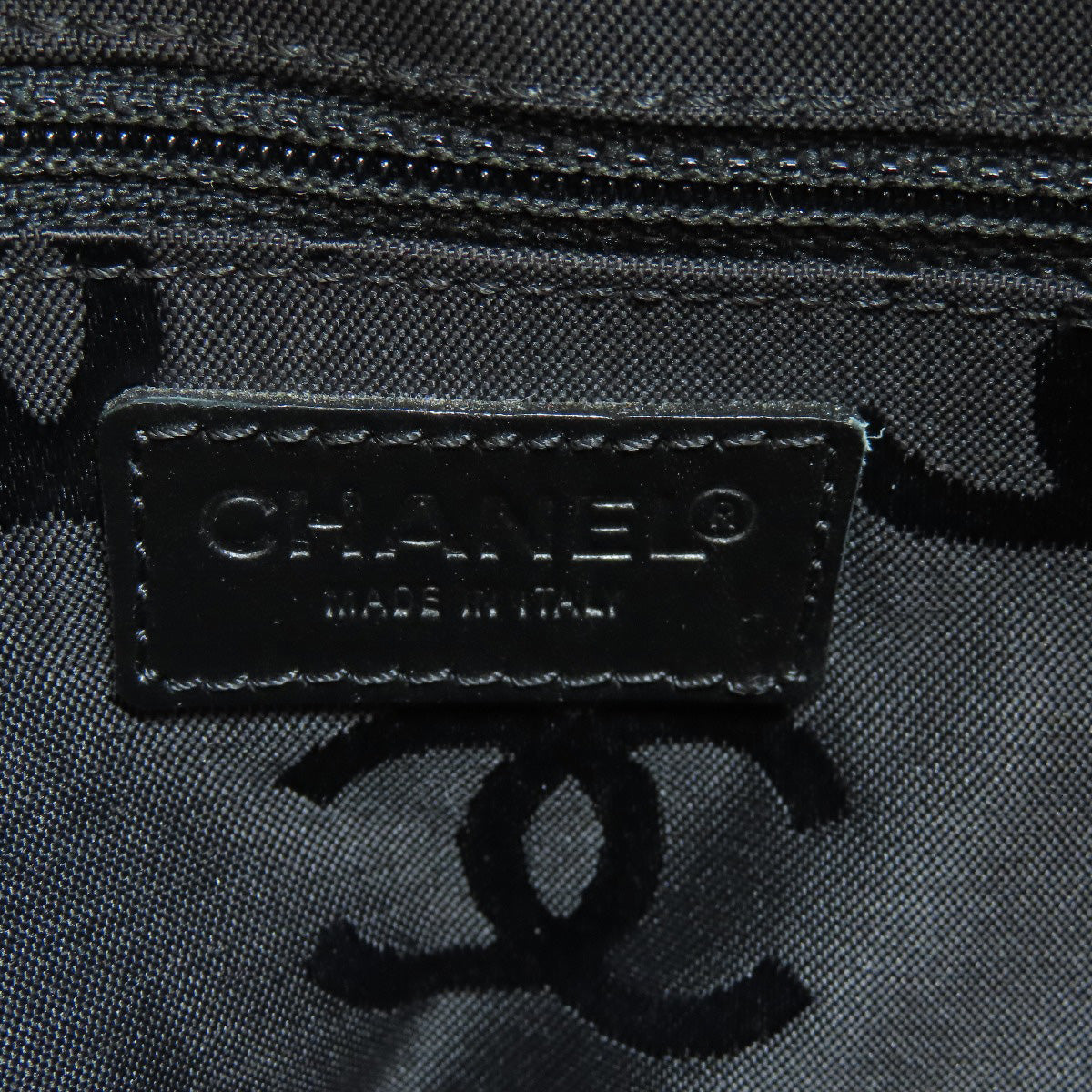 Chanel Tote Bag Grained Calfskin Skin Black Coco Mark Wild Stitch Women Used Authentic