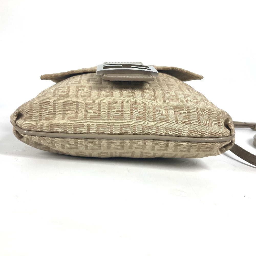 Fendi Shoulder Bag 8 Bt075 Leather / Canvas Beige Flap Logo Zucchino Women Used Authentic