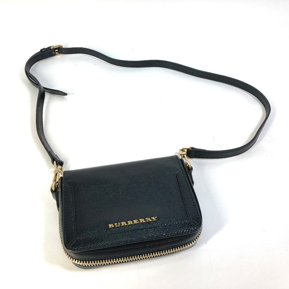 Burberry Shoulder Bag Leather Black Logo Fastener Design Women Used Authentic