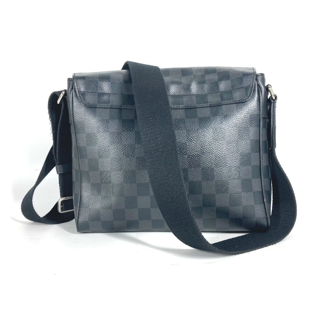 Louis Vuitton Shoulder Bag N41028 Damier Grafitto Canvas Black Damier Grafitte District Pm Nm