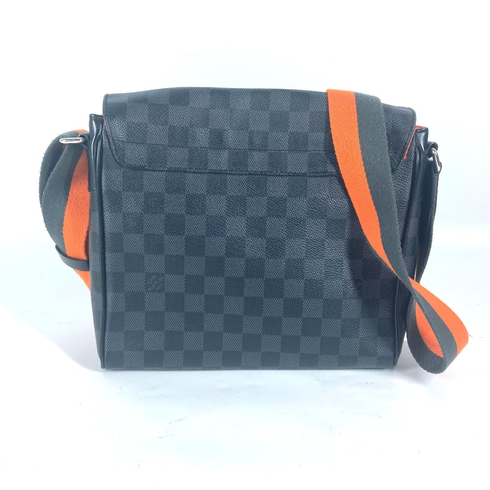 Louis Vuitton Shoulder Bag N42405 Damier Grafitto Canvas Black Damier Grafitte District Pm Mens Used Authentic