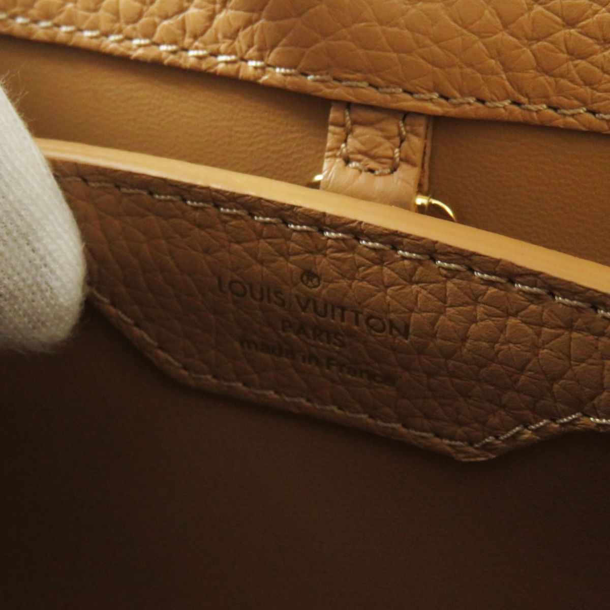 Louis Vuitton Shoulder Bag Main: Taurillon Clemence Leather, Part: Shearling Beige X Gold Metal Women Used Authentic