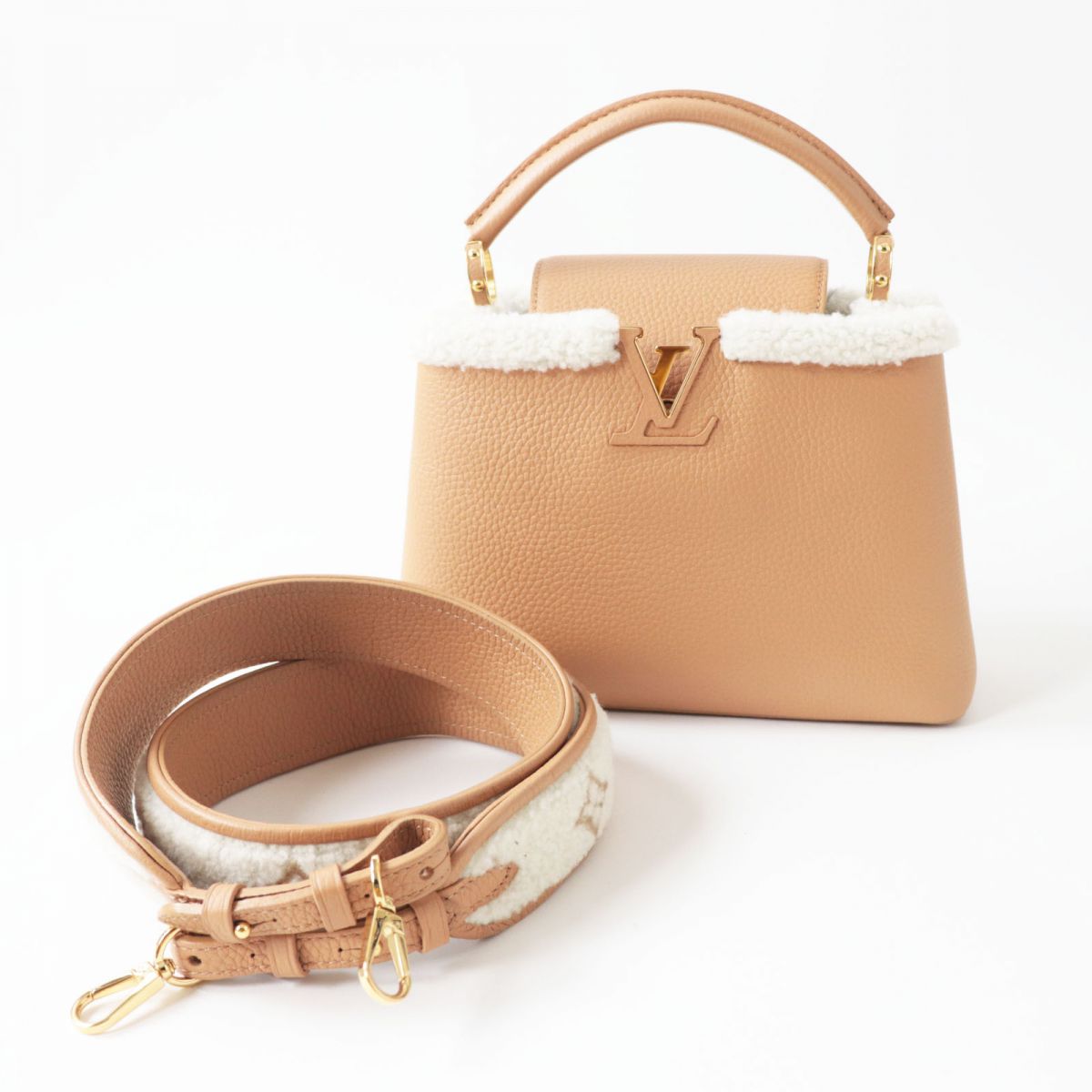 Louis Vuitton Shoulder Bag Main: Taurillon Clemence Leather, Part: Shearling Beige X Gold Metal Women Used Authentic