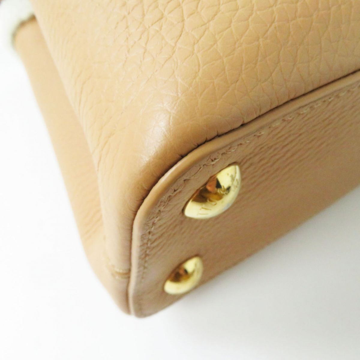 Louis Vuitton Shoulder Bag Main: Taurillon Clemence Leather, Part: Shearling Beige X Gold Metal Women Used Authentic