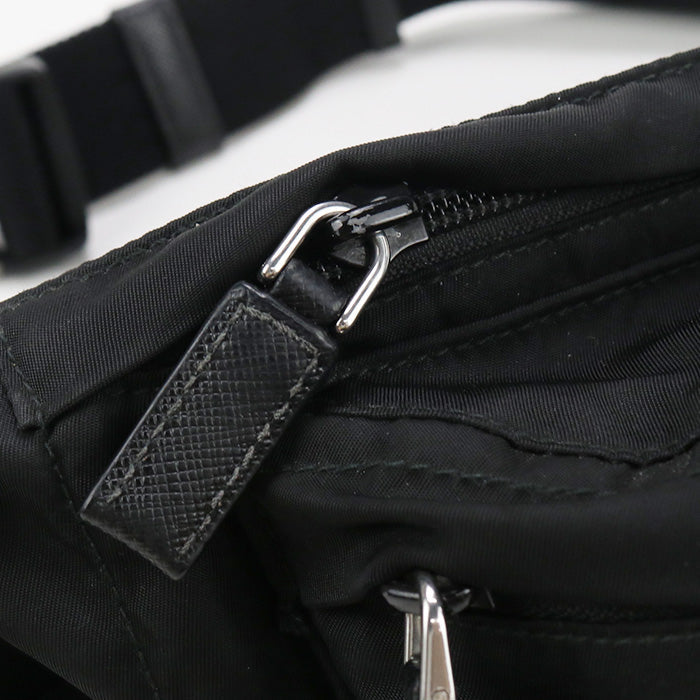 Prada 2 Vl132 Body Bag Waist Bag Belt Bag Crossbody Bags Nylon Black Mens(unisex)